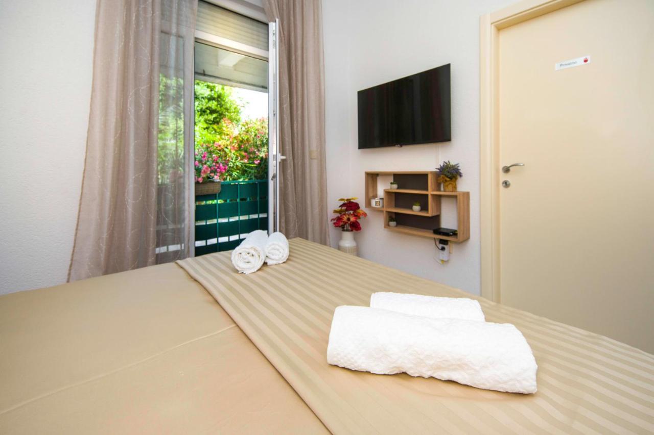 Apartment Alice Central Luxe Split Zewnętrze zdjęcie