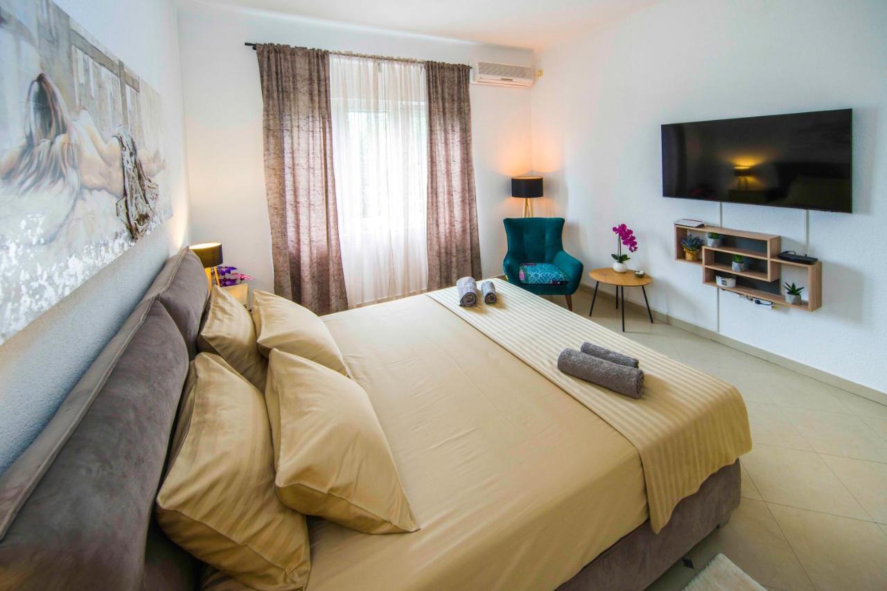 Apartment Alice Central Luxe Split Zewnętrze zdjęcie